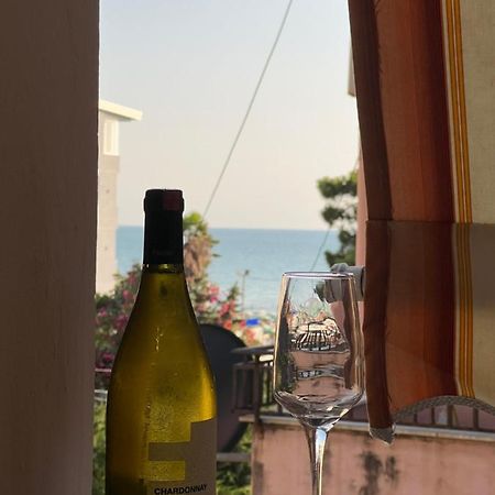 Sea View Daire Dıraç Dış mekan fotoğraf